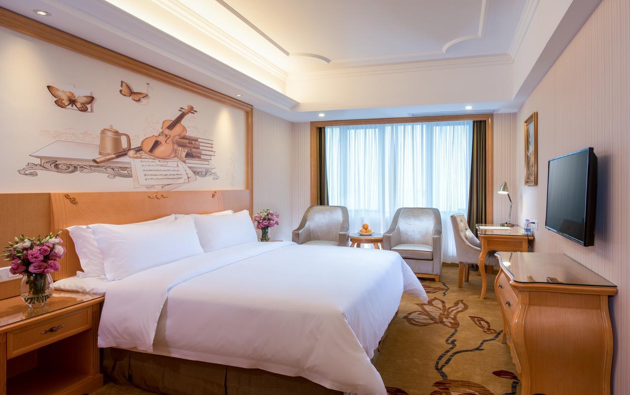 Vienna Hotel Xi'An Railway Station Екстер'єр фото