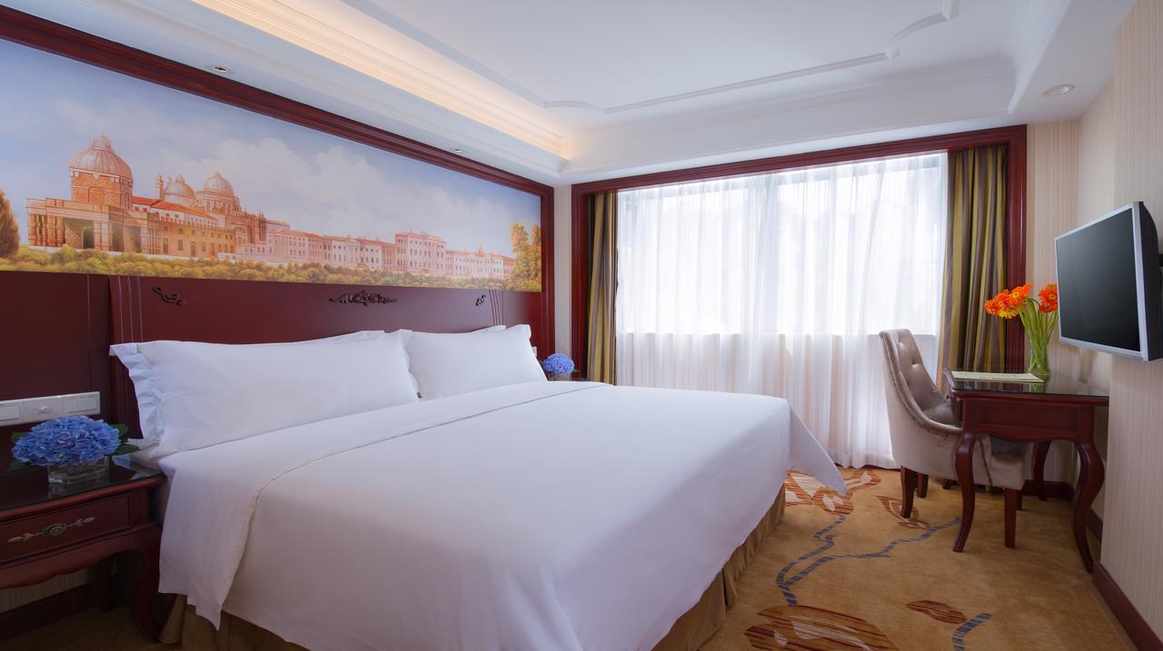 Vienna Hotel Xi'An Railway Station Екстер'єр фото